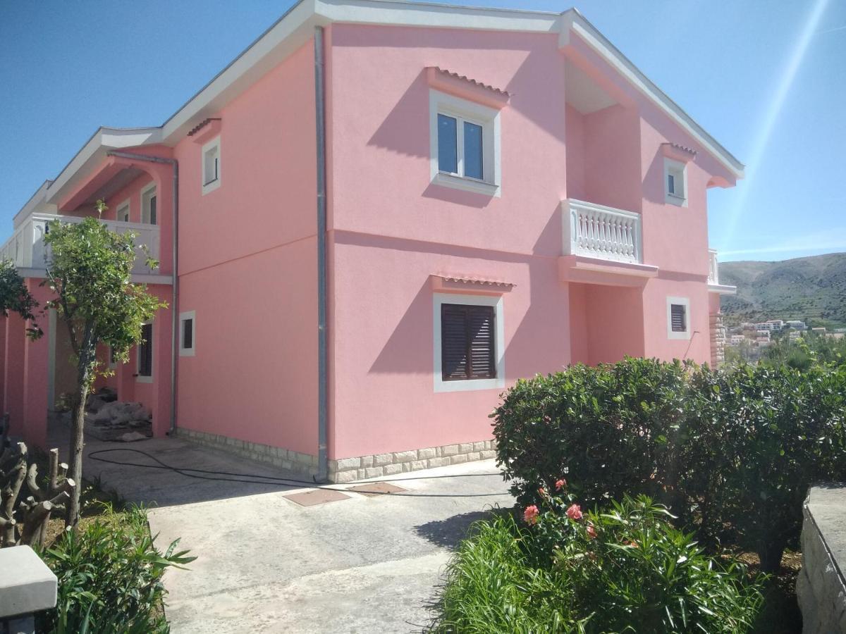 Apartmani Peko Pag Town Exterior photo